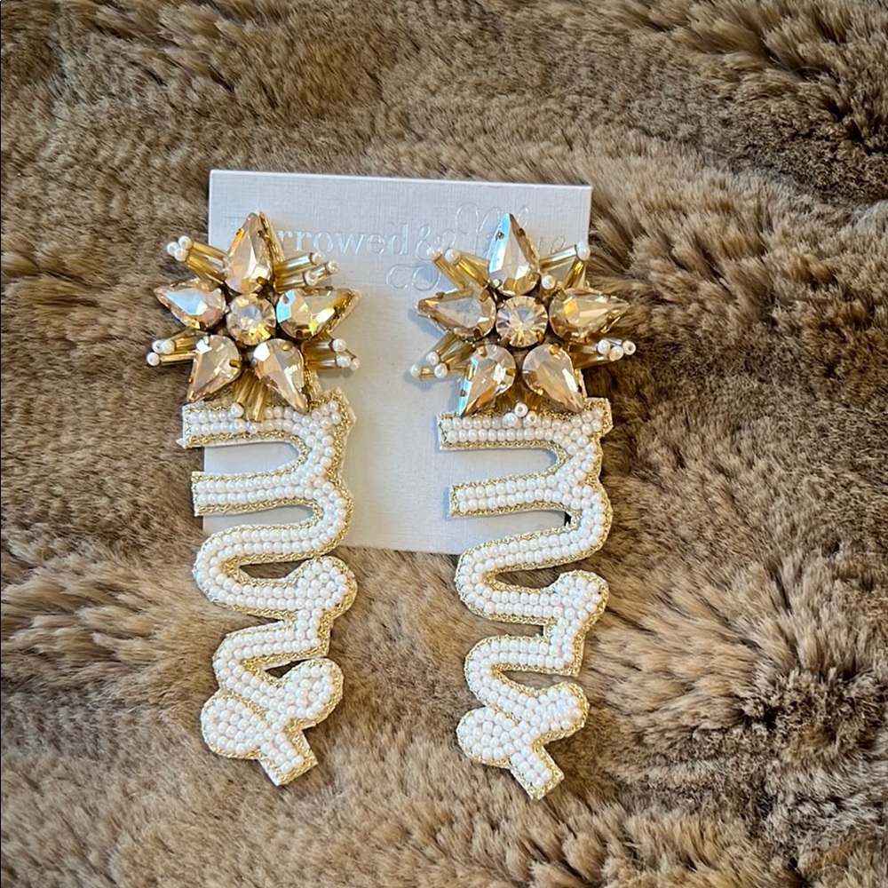 Southern Living Gold and White Floral Earrings